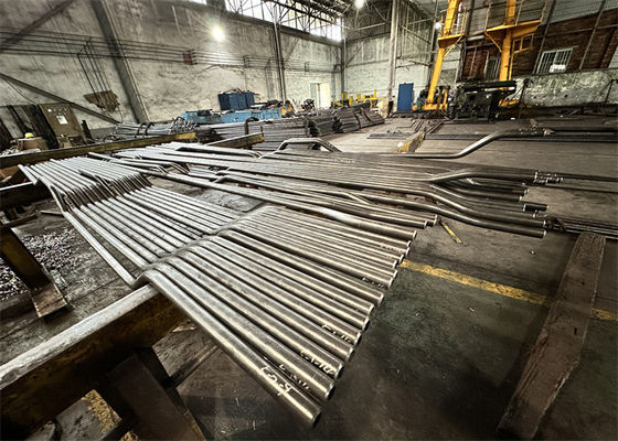 ASTM A210A1 Kazan Çelik Boru Bükme Dikişsiz Boru Kuru Vernik Kaplı