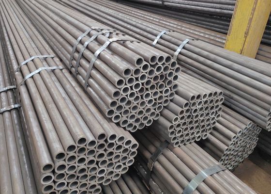 ASMT A192 Yüksek uzun ömürlü dayanıklılıklı dikişsiz kazan çelik boruları