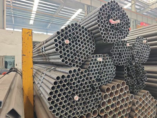 Yüksek performanslı özel 15CrMo kazan çelik borular ısıya dayanıklı