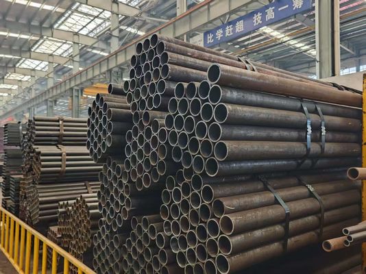 Endüstriyel Kalite Karbon Çelik Kazan Tüpü Yüksek Sıcaklık Uygulamaları için Özel Uzunluk ve Duvar Kalınlığı