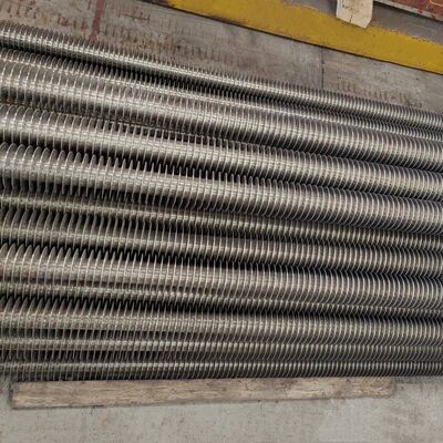 Özelleştirilmiş Özelliklere Sahip Kazan Isı Transferi için Karbon Çeliği ASME Standart Spiral Kanatlı Boru