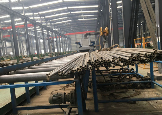 Kazan Soğuk Çekilmiş Dikişsiz Boru ASTM A179 Çıplak Yağ Batırılmış Yüzey İşlem