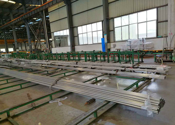 Dikişsiz Ss Boru Sıcak Kaplama Astm A269 Astm A312 A312m Astm A511 A511m Petrokimyasal