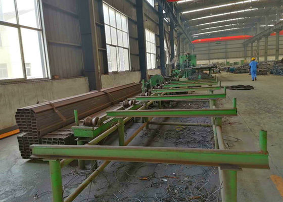 Dikişsiz Kazan Borusu DIN17175 ST35.8 38 X 3.2 X 2000MM Eğimli Uçlu Siyah Kaplama Yüzeyi