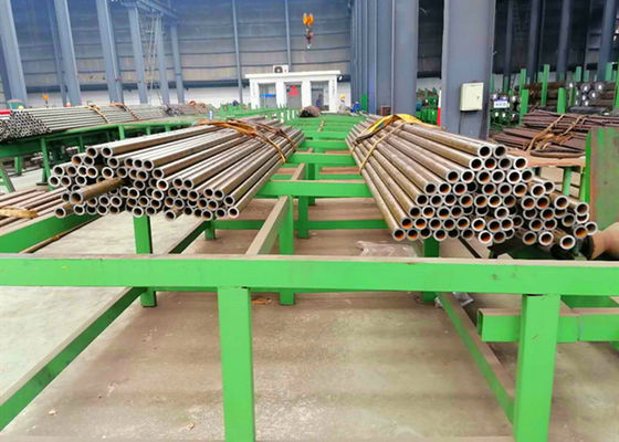 Eşanjör için SA213 A213 Alaşımlı Çelik Dikişsiz Boru T11 T22 T23 T5 T9 T91