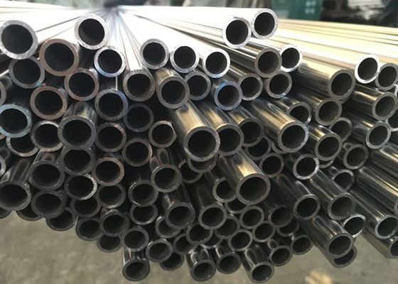 Dikişsiz Kaynaklı Tavlı Boru / Metal Soğuk Çekilmiş Çelik Boru Yuvarlak Şekil