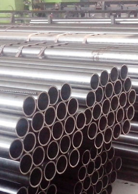 X60 SMLS Karbon Çelik Dikişsiz Boru Sıcak Haddelenmiş Yüksek Plastisite